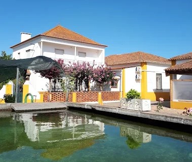Quartos do Lagar: Uma Experiência Autêntica na Golegã
