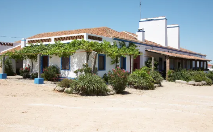 Descubra o Encanto da Casa Saramago de Monsaraz